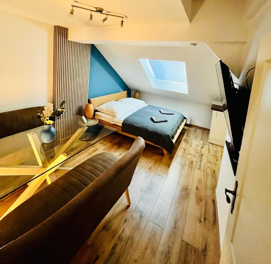 Aycatcherhomes - Top Lage I 4 Personen I 2 Schlafzimmer I Zentral I Altstadt Marburg I Naehe Fluss Lahn I Wlan I Apartment Sirius Exteriér fotografie